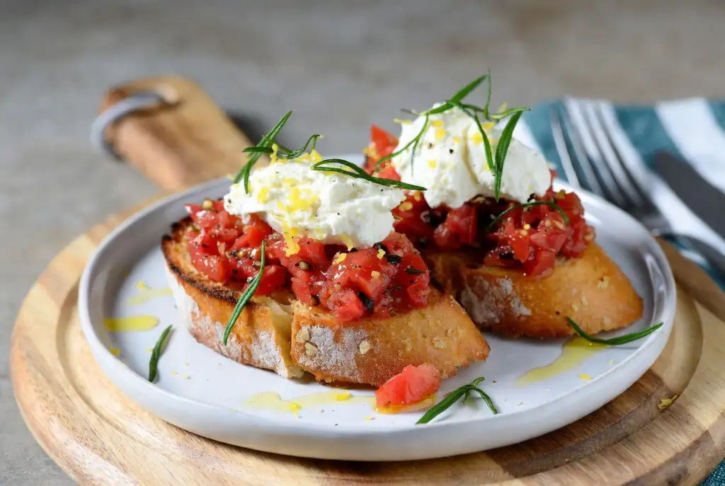 Pan Con Tomate med gedeost og estragon.